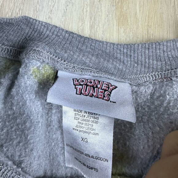 Looney Tunes All Over Print Cropped Crew Neck Pullover Sweatshirt Size XL - Picture 10 of 12